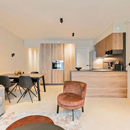 Huswell - Unique Apartment In The City-Center Of Knokke Exteriör bild